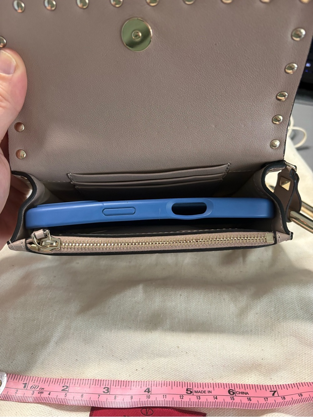 Valentino Rockstud Leather Clutch with removable strap - Picture 14 of 14
